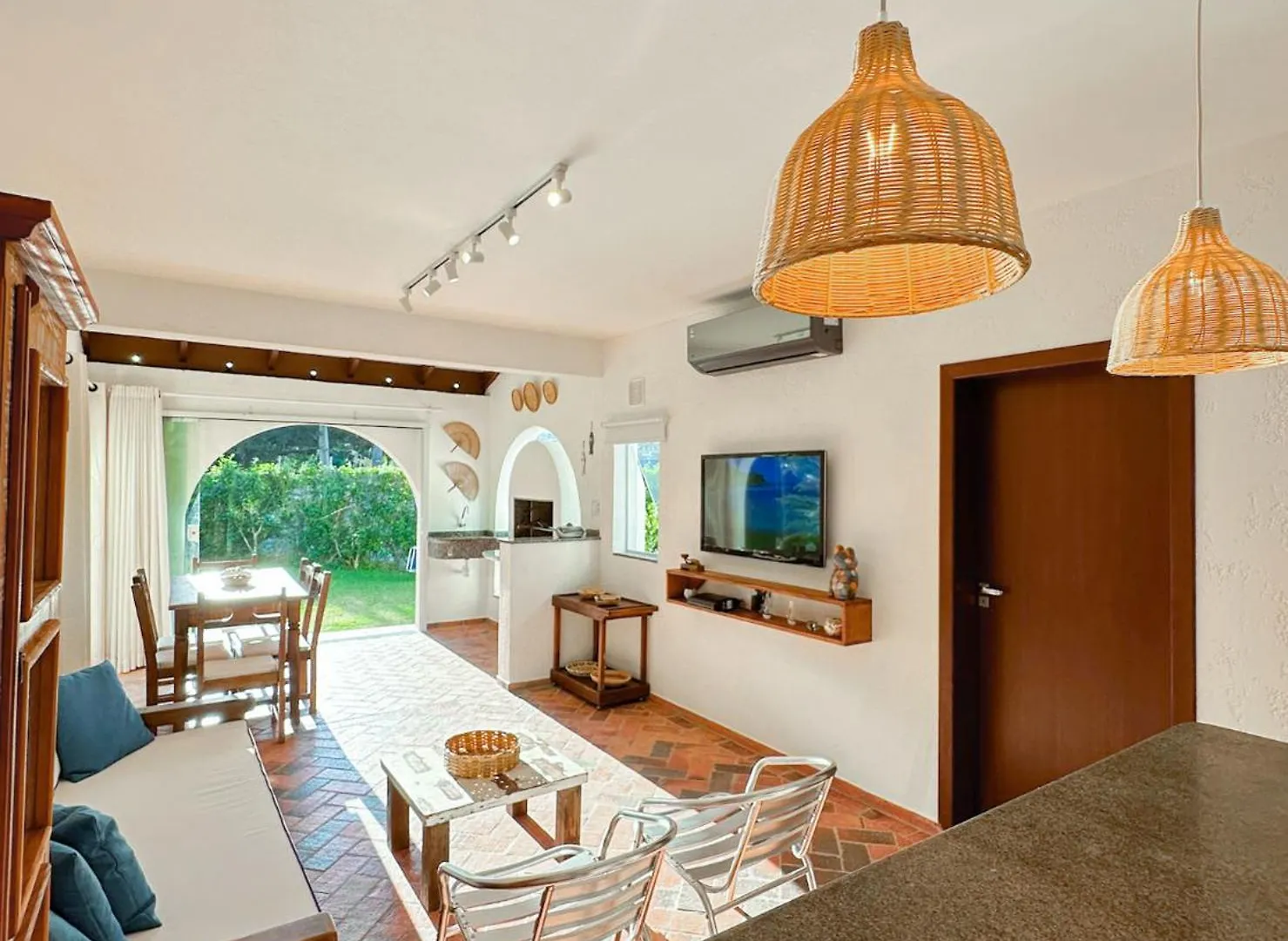 Apto Estilo Casa Em Condominio Na Beira Da Praia Florianópolis