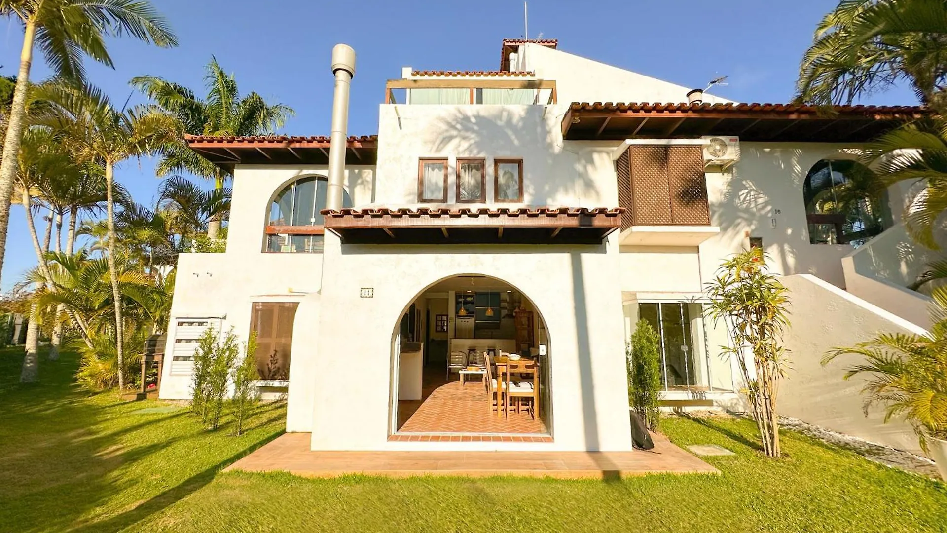 Apto Estilo Casa Em Condominio Na Beira Da Praia Florianópolis