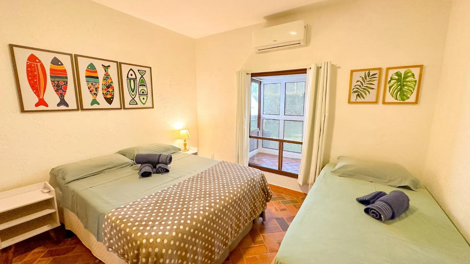 Daire Apto Estilo Casa Em Condominio Na Beira Da Praia Florianópolis