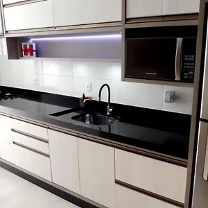 Apto Terreo Campeche Garagem Privada 4 Min Aeroporto Fln Apartamento